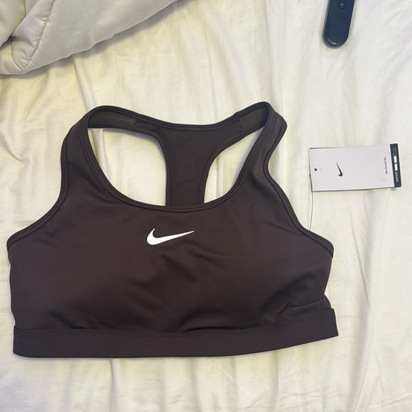 sports bra - Picture 1 of 2